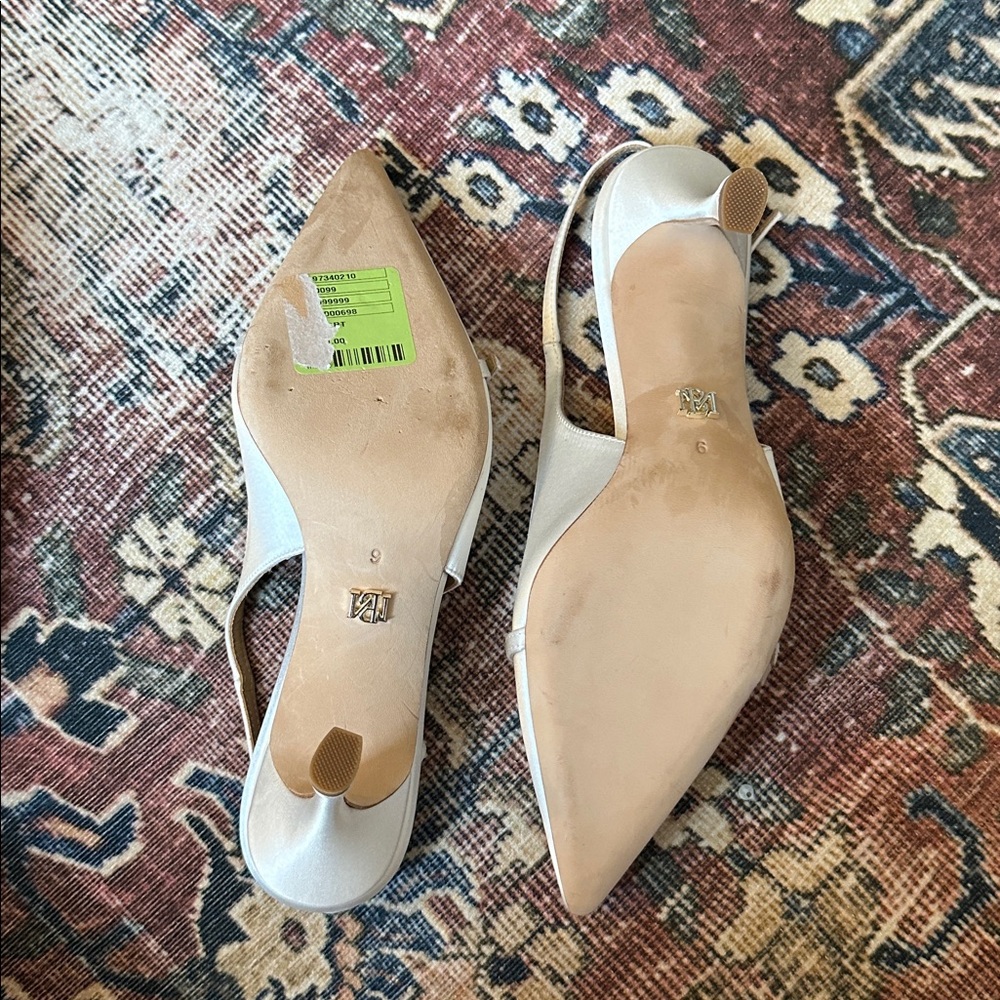 Badgley Mischka - White / Ivory Slingback Heels - Picture 3 of 5